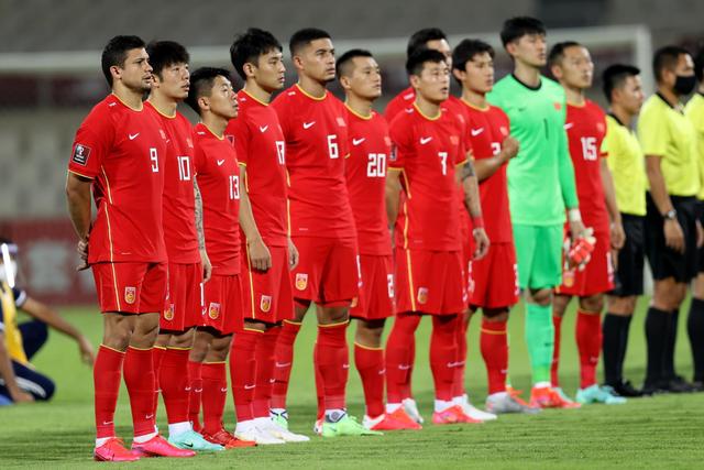超龄球员与安东尼奥同庆  U23国足时隔28年再夺铜牌
